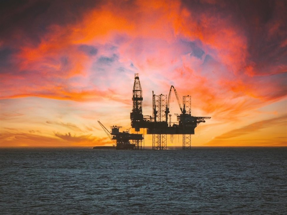 Crude oil settles at $60.57