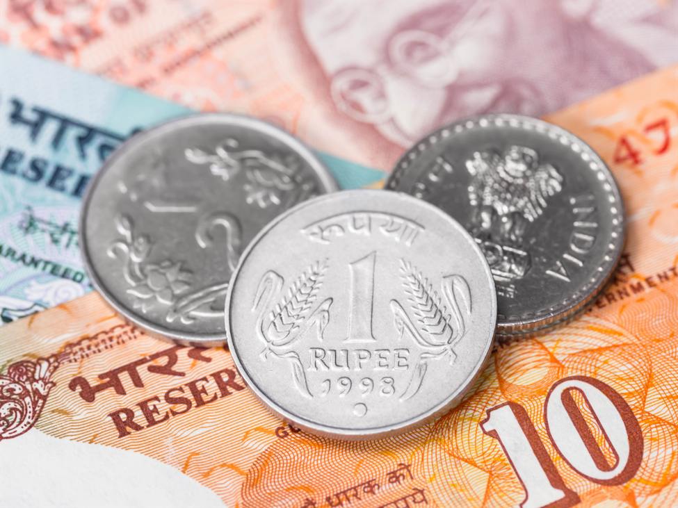 India’s inflation rate increases to 0.71% in November, but the Rupee continues to bleed