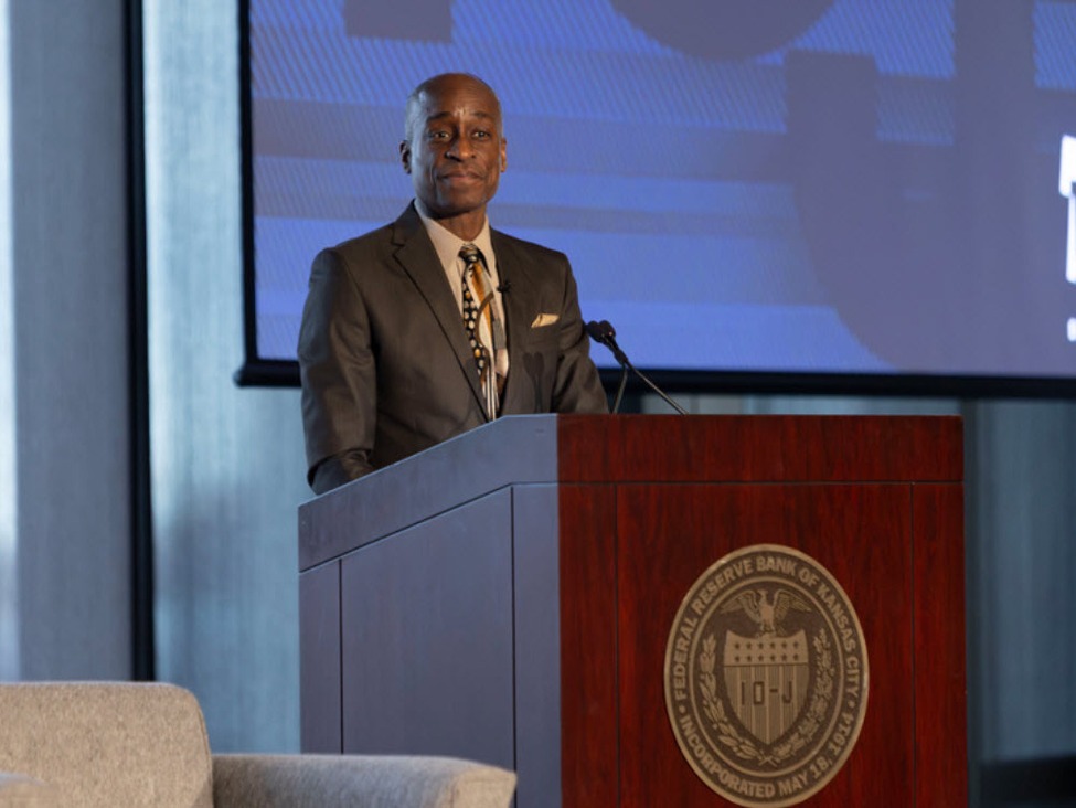 Fed’s Jefferson says jobs market is stabilizing and inflation should moderate