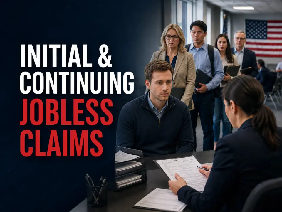 US initial jobless claims come in at 196K vs 208K estimate